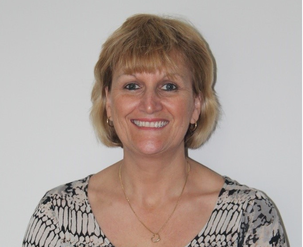 Linda Howell is a Division 1 Nurse with over 38 years epxerience in managing 'hard to heal wounds' and over 20 years specialisation in the field of Lymphoedema